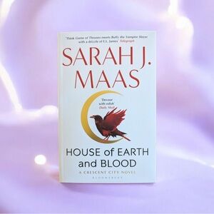 Waterstones House of Earth and Blood